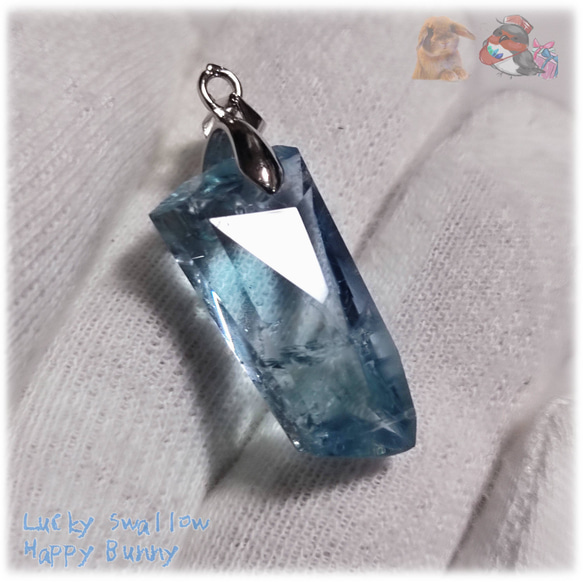 海の宝石 秘蔵品 宝石質 特殊希少カラー アクアマリンブルー ブルー